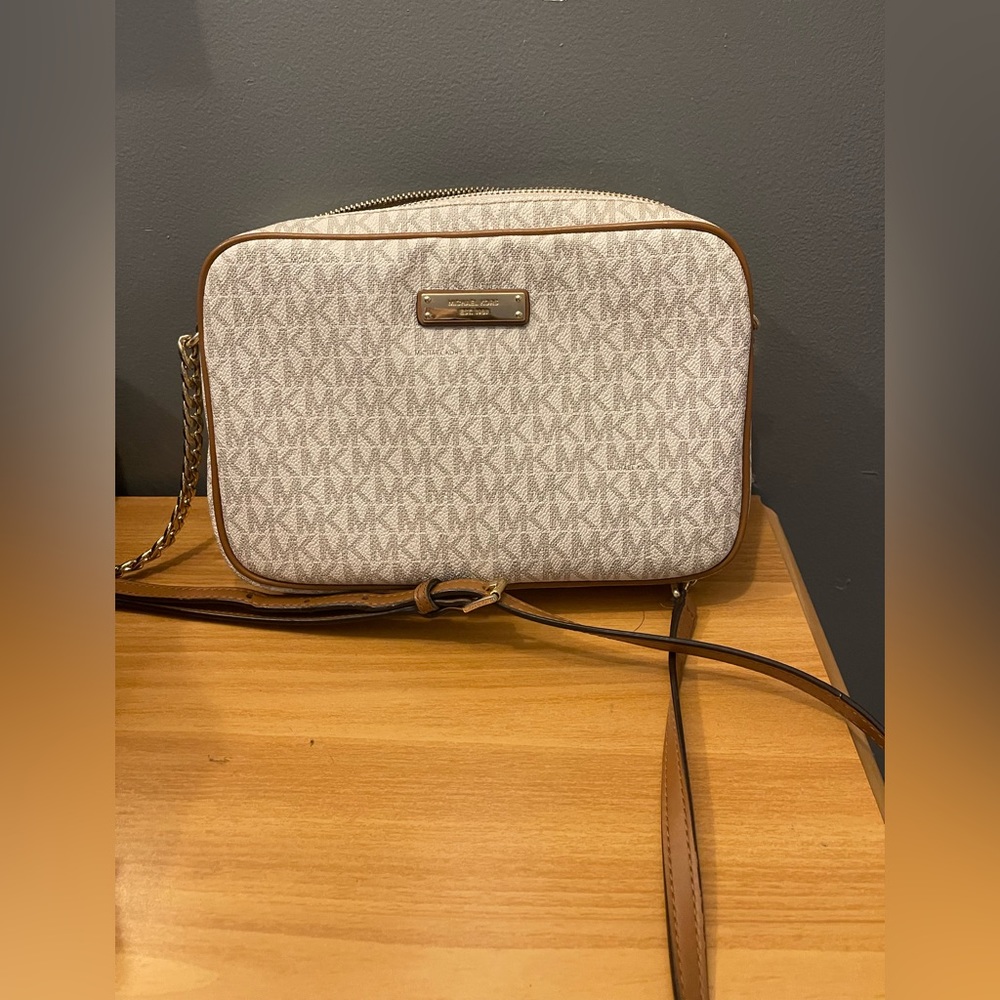 Michael Kors crossbody bag